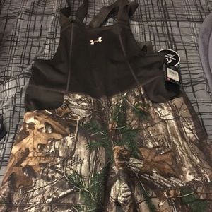 Under Armour mid season hunting bibs